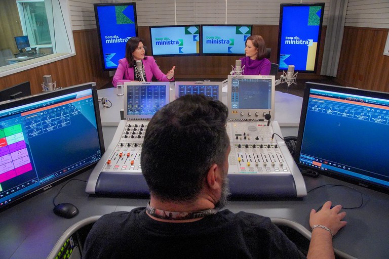 Bom dia, Ministro com Simone Tebet