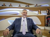Paulo Pimenta participa do Roda Viva e discute os assuntos mais comentados na política brasileira