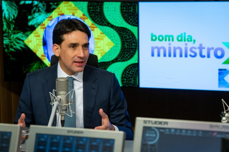 Bom Dia SIlvio Costa.jpg