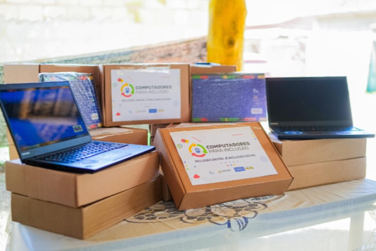 Programa Computadores para Inclusão