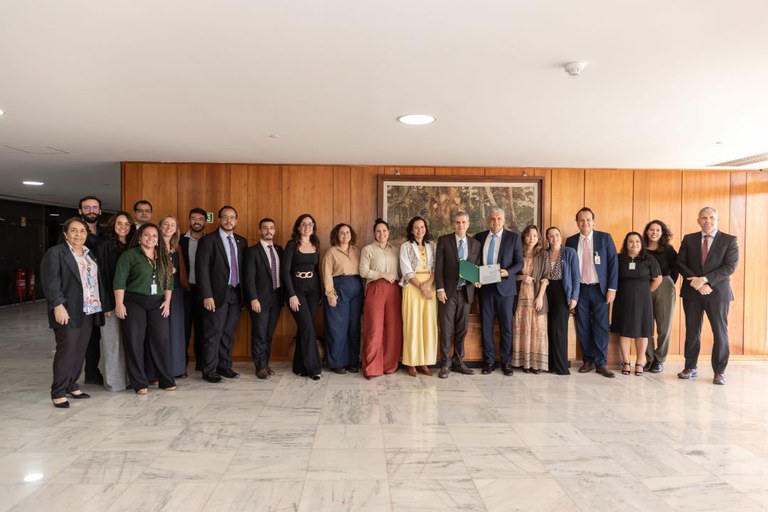 08.09.25 - Secom e Conar assinam acordo para fortalecer publicidade responsável e evitar golpes contra políticas públicas_O8A0707.jpg