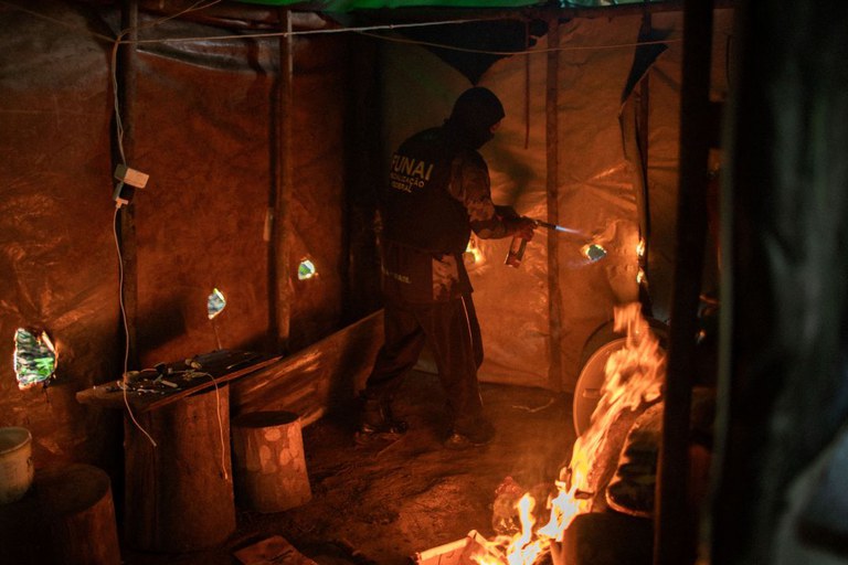 Governo do Brasil impõe R$ 500 milhões em prejuízo ao garimpo na Terra Indígena Yanomami