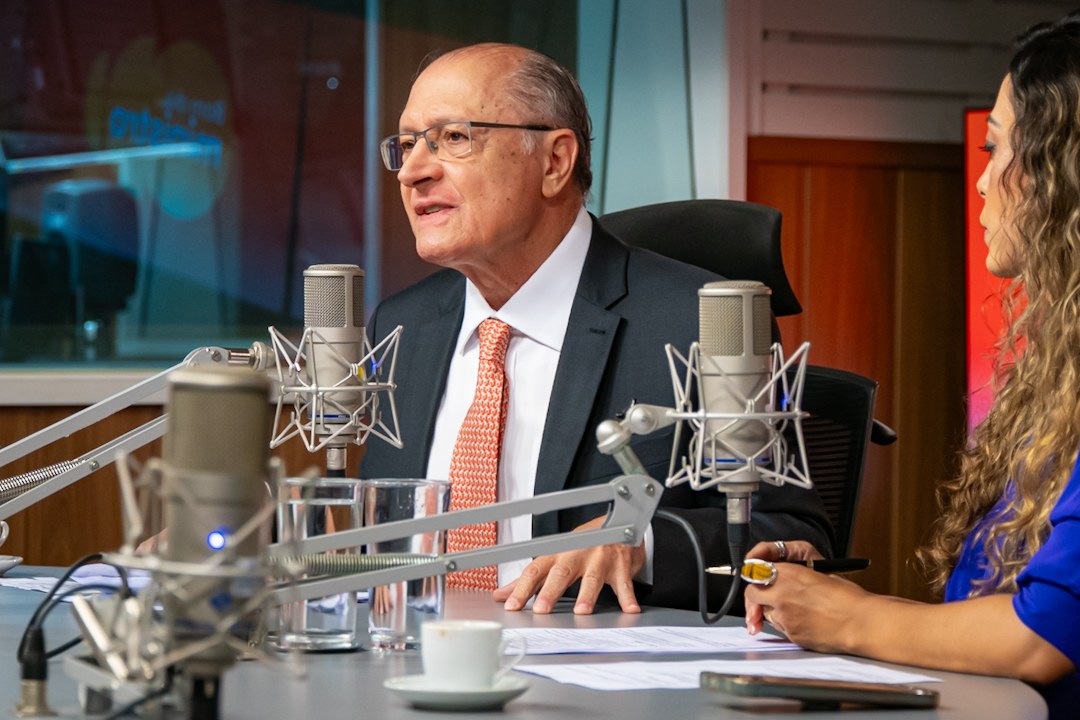 Vice-presidente e titular da pasta do Desenvolvimento, Indústria, Comércio e Serviços foi entrevistado nesta quinta-feira (15/1) no programa Bom Dia, Ministro. Alckmin ressaltou a importância da liderança do Brasil em 2025 no bloco e disse que o acordo ressalta a força do multilateralismo num momento de instabilidade na geopolítica mundial
