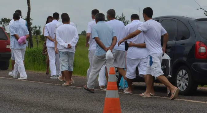 Detentos em saída temporária (Foto Antônio Cruz/Agência Brasil)