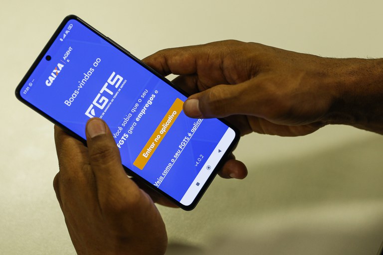 Dez milhões de trabalhadores têm direito aos R$ 12 bilhões para o saque-aniversário