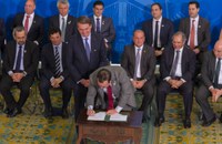 Governo Federal revoga cerca de 5,5 decretos ao dia