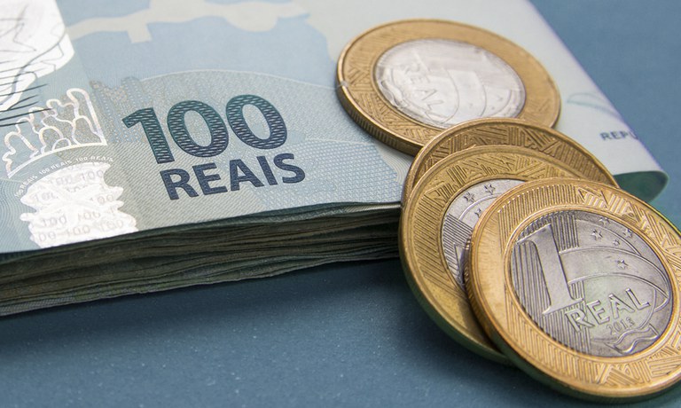 SALÁRIO MÍNIMO.jpg