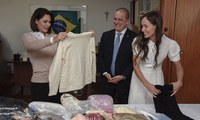 Ministro Onyx entrega produtos arrecadados para a Campanha do Agasalho