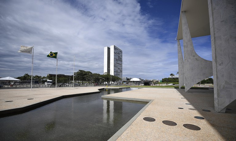 PLANALTO.jpg