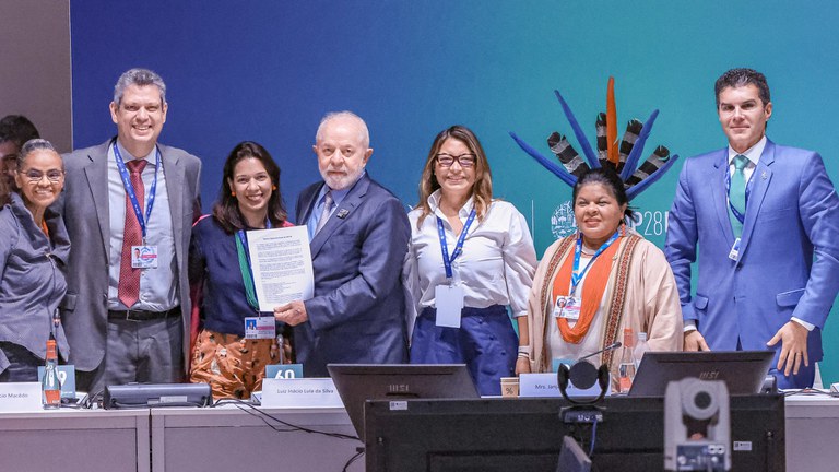 Reunião com sociedade civil.jpg