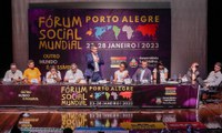 Márcio Macêdo integra mesas de diálogo no Fórum Social Mundial