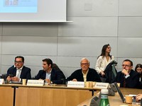 Reconhecimento internacional: plataforma de participação social do governo federal é tema de seminário da OCDE na França