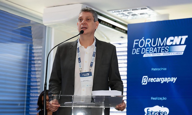 MINISTRO+CNT+SE 1.jpg