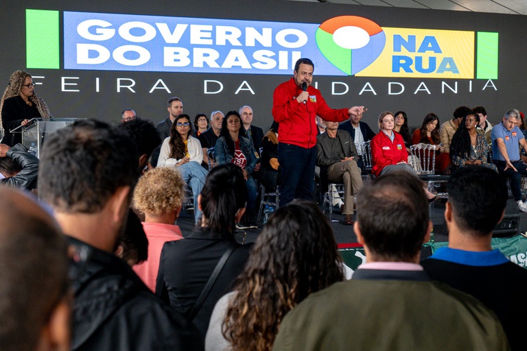 Governo do Brasil na Rua em Curitiba. Foto: Paulo Melito
