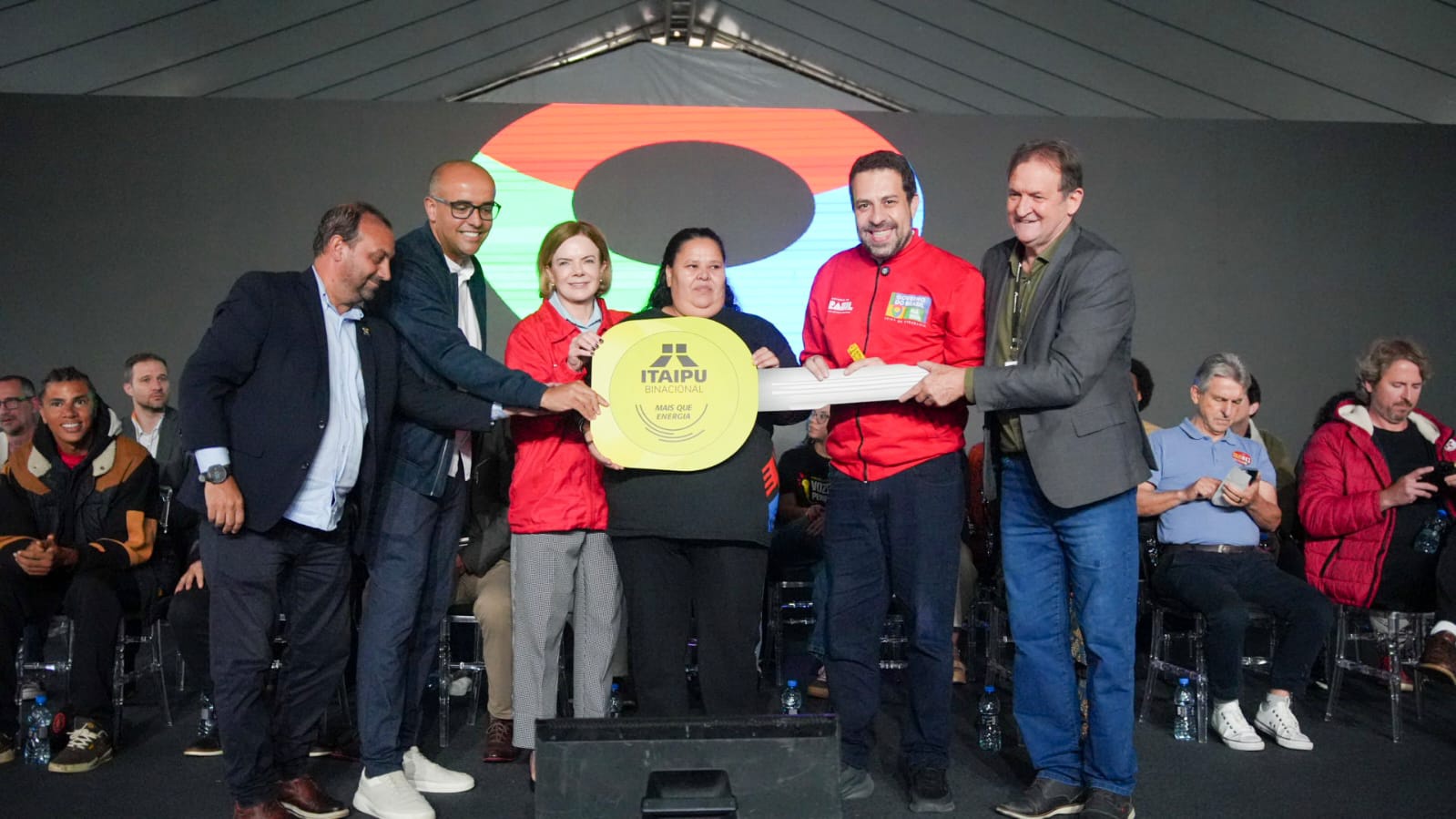 entrega de caminhao