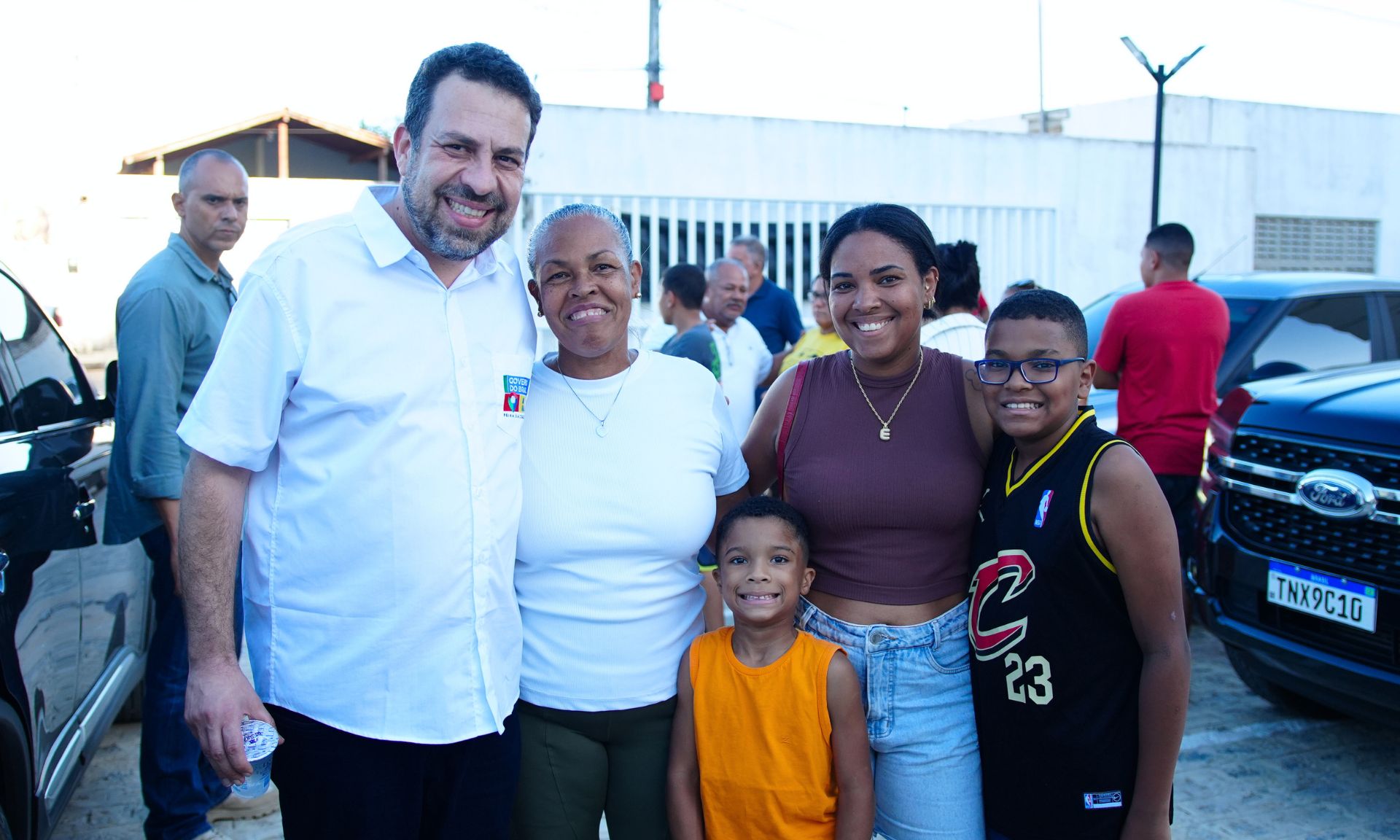 Após seis anos de paralisação, residencial do Minha Casa Minha Vida é retomado e recebe visita do ministro da Secretaria-Geral