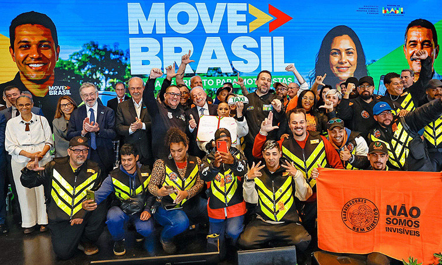Secretaria-Geral participa do lançamento do Move Aplicativos com crédito de até R$ 30 bilhões para motoristas de app e taxistas