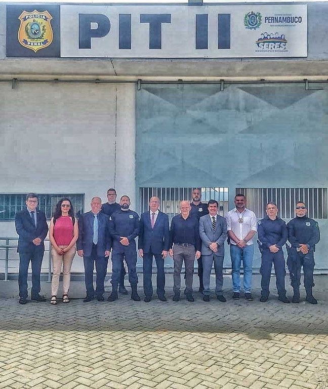 FOCOPEN recebe visita de representantes do GMFTJPE e do Ministério Público de Pernambuco.jpg