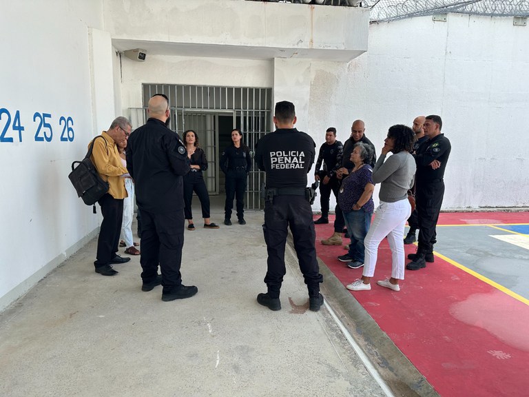 FOCOPEN reúne-se com Comitê Estadual de Combate e Prevenção à Tortura, comissão de Direitos Humanos da OABPE, Defensoria Pública e Órgãos Auxiliares da Execução Penal do Estado de Pernambuco 3.jpg