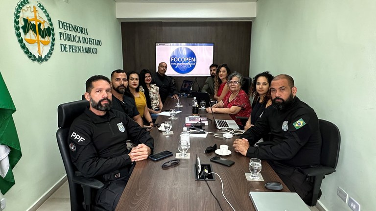 FOCOPEN reúne-se com Comitê Estadual de Combate e Prevenção à Tortura, comissão de Direitos Humanos da OABPE, Defensoria Pública e Órgãos Auxiliares da Execução Penal do Estado de Pernambuco.jpg