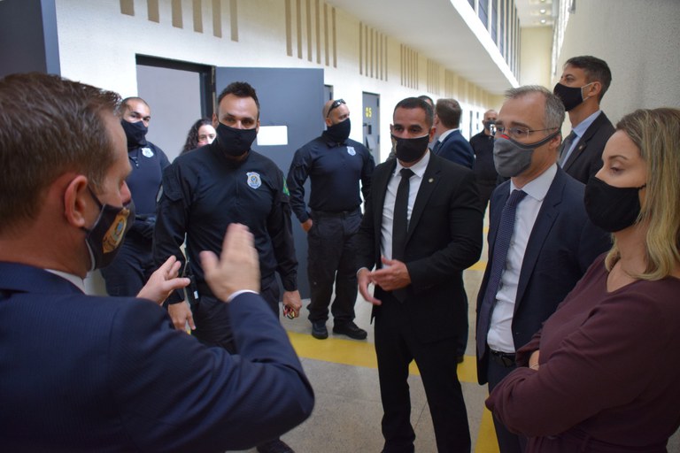 Ministro visita PFBRA