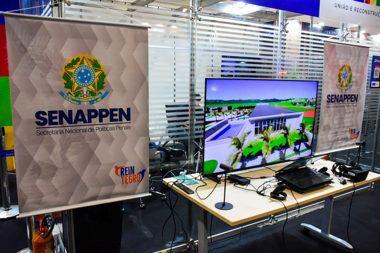 SENAPPEN participa da maior feira de segurança e defesa da América Latina 5.jpg