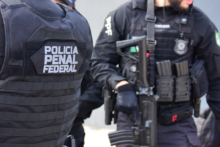 SENAPPEN participa de ação da FICCOSE que prende casal por tráfico de drogas em Sergipe.JPG