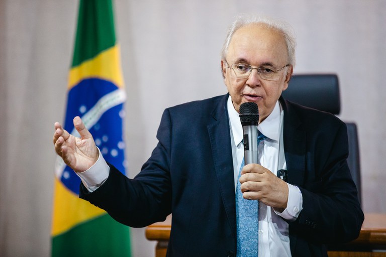 Autoridades do MGI recebem novos servidores aprovados no CPNU 1 durante visita técnica à pasta. Fotos: Washington Costa