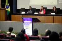 Mesa-redonda debate judicialização em concursos públicos