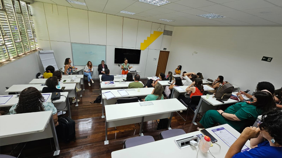 Mesa-redonda "Projetos de Gestão Inclusiva: do discurso à prática"