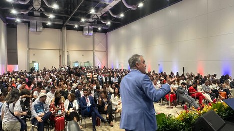 Com o tema Perspectivas para o Novo Mandato, auditório principal do encontro esteve lotado na apresentação de André Ceciliano. Foto: ASCOM/SRI