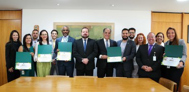 Servidores da SEAS e SEAF agraciados com selos ouro e bronze por projetos desenvolvidos na SeGov