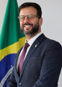 VITOR EMANUEL MARCHETTI FERRAZ JUNIOR