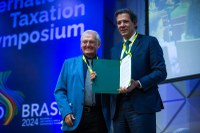 Comissão de Assuntos Econômicos do Conselhão entrega moção de apoio à taxação de bilionários no G20