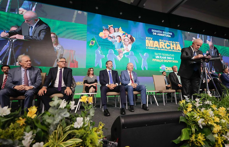 53737334549_c0d7174931_c (1).jpg