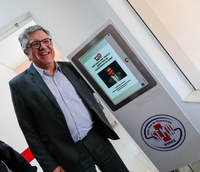 Ministro Padilha visita serviços de saúde e fábricas adeptas a economia verde no interior de SP