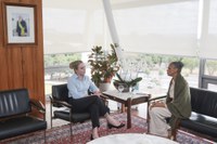 Gleisi Hoffmann recebe ministra Marina Silva para tratar de licenciamento ambiental