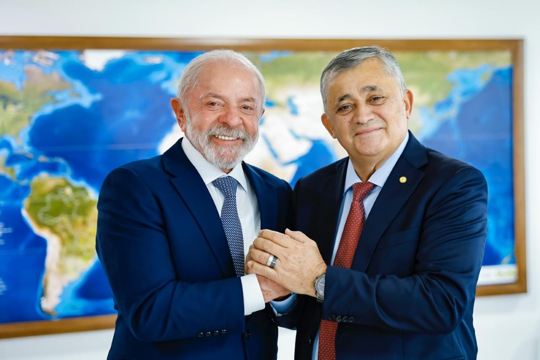 Cerimônia ocorre às 12h desta terça-feira, dia 14 de abril, no Palácio do Planalto