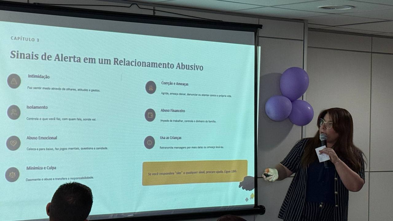 Palestra foi conduzida pela defensora pública federal Liana Lidiane Pacheco, da Defensoria Pública