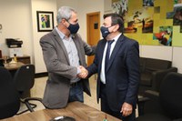 Sudeco e senador suplente José Chagas discutem projeto de suinocultura para MS