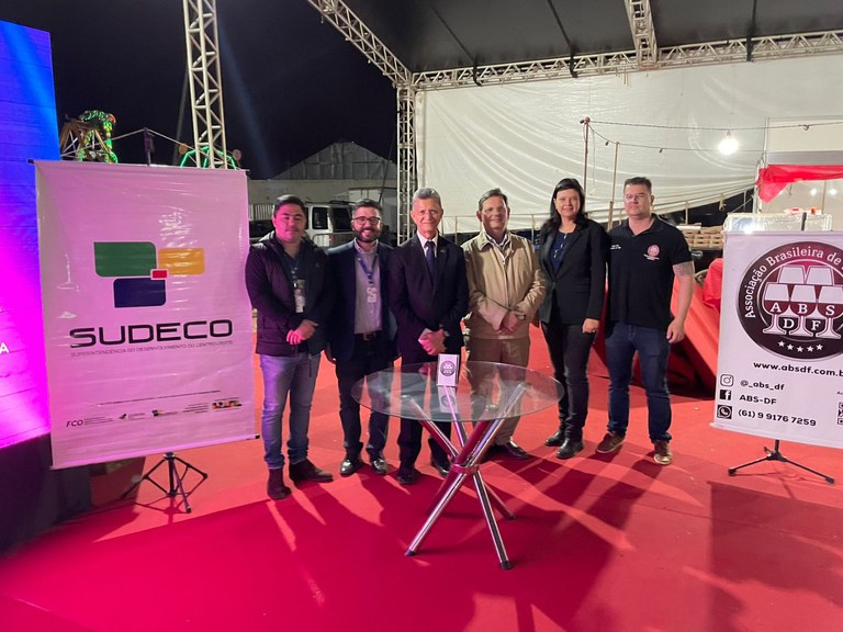 WhatsApp Image 2024-08-12 at 14.24.20.jpeg