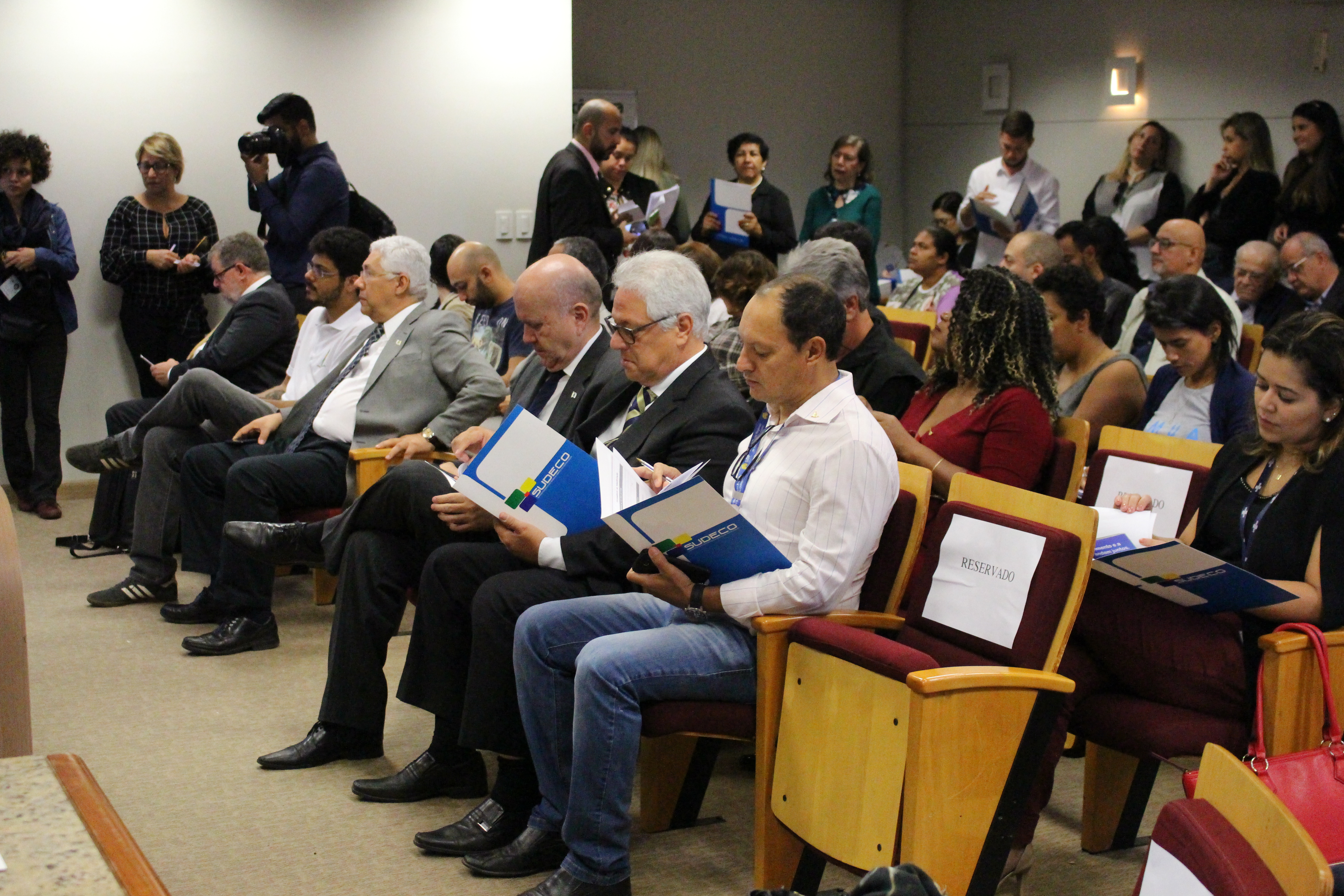 2019-06-27-caravana-fco-plano-piloto