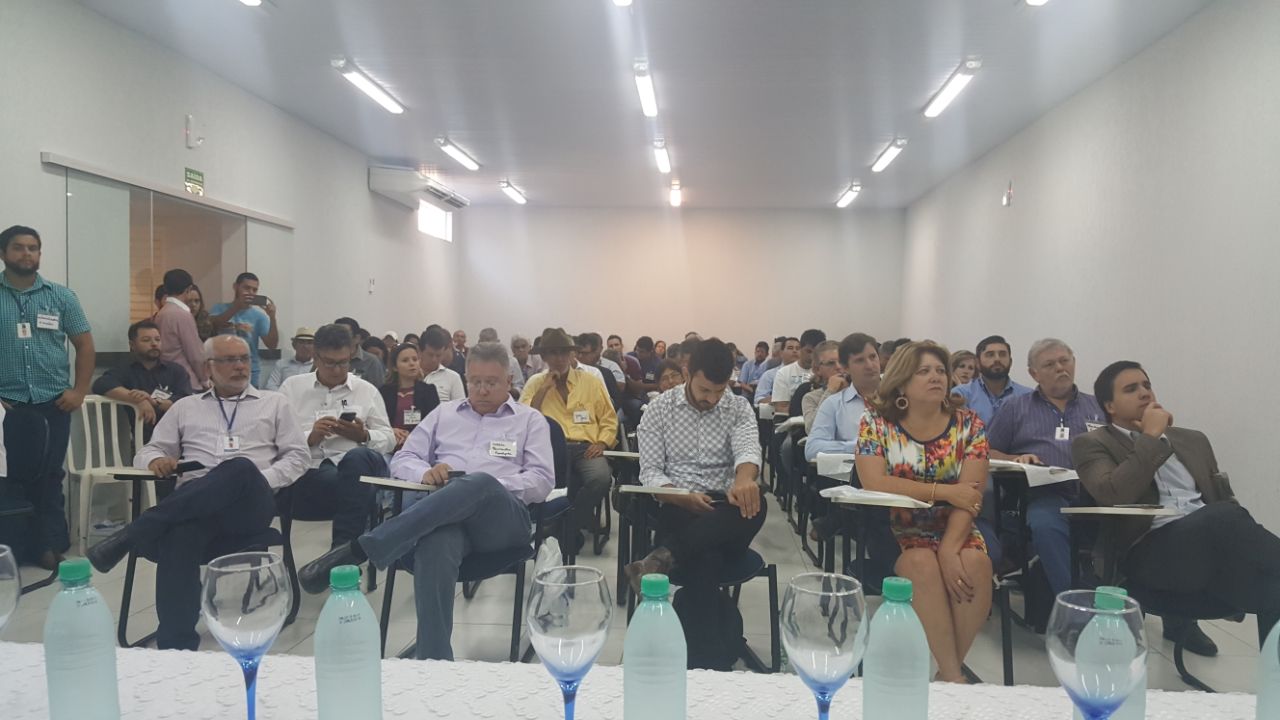 auditorio-rota-do-leite