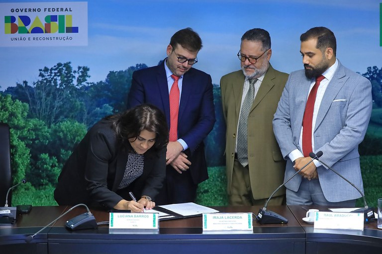 Assinatura do Termo de Compartilhamento com o MAPA