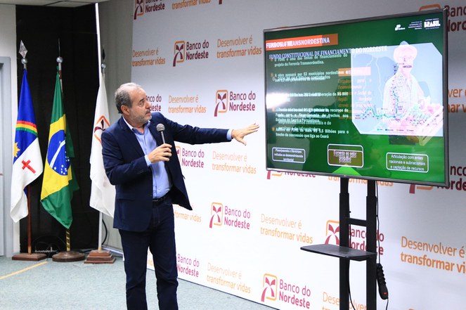 Sudene destacou as oportunidades de negócios e de desenvolvimento urbano que podem surgir a partir da ocupação ordenada dos centros urbanos. Foto: Elvis Aleluia (Ascom/Sudene)