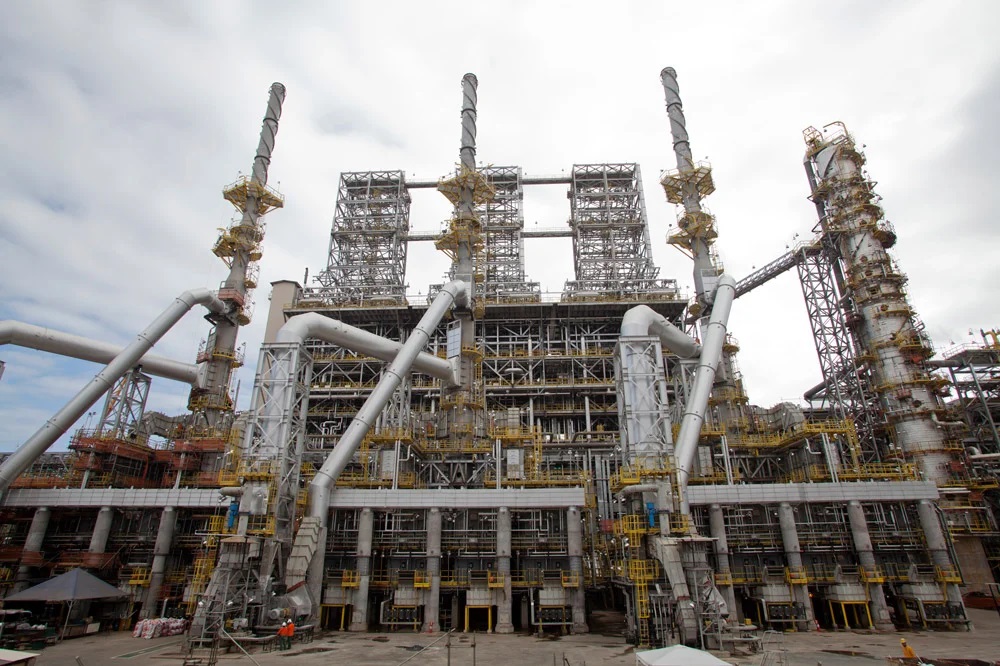 unidade-de-coqueamento-retardado-petrobras.jpg