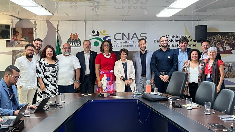 Sudene formaliza contratos do Inova SUAS, em Brasília, durante encontro de gestores municipais