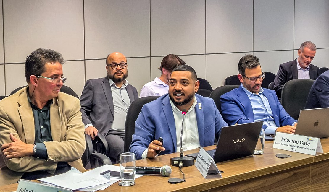 Coordenador da Sudene também apresentou aspectos relacionados à governança do FDNE. Foto: divulgação.
