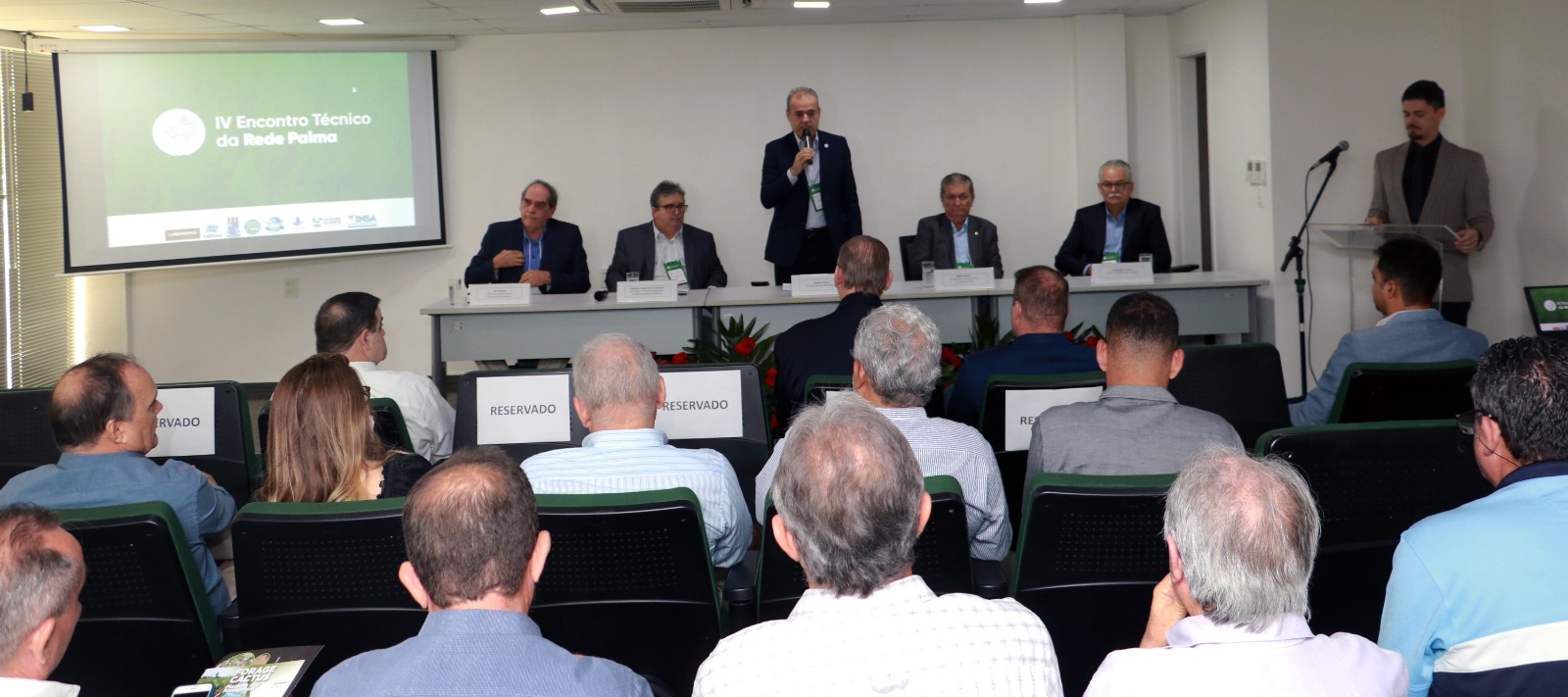 Apresentação Danilo Cabral