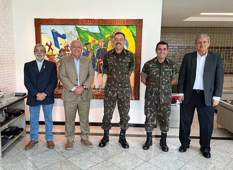 Sudene visita o Comando Militar do Nordeste